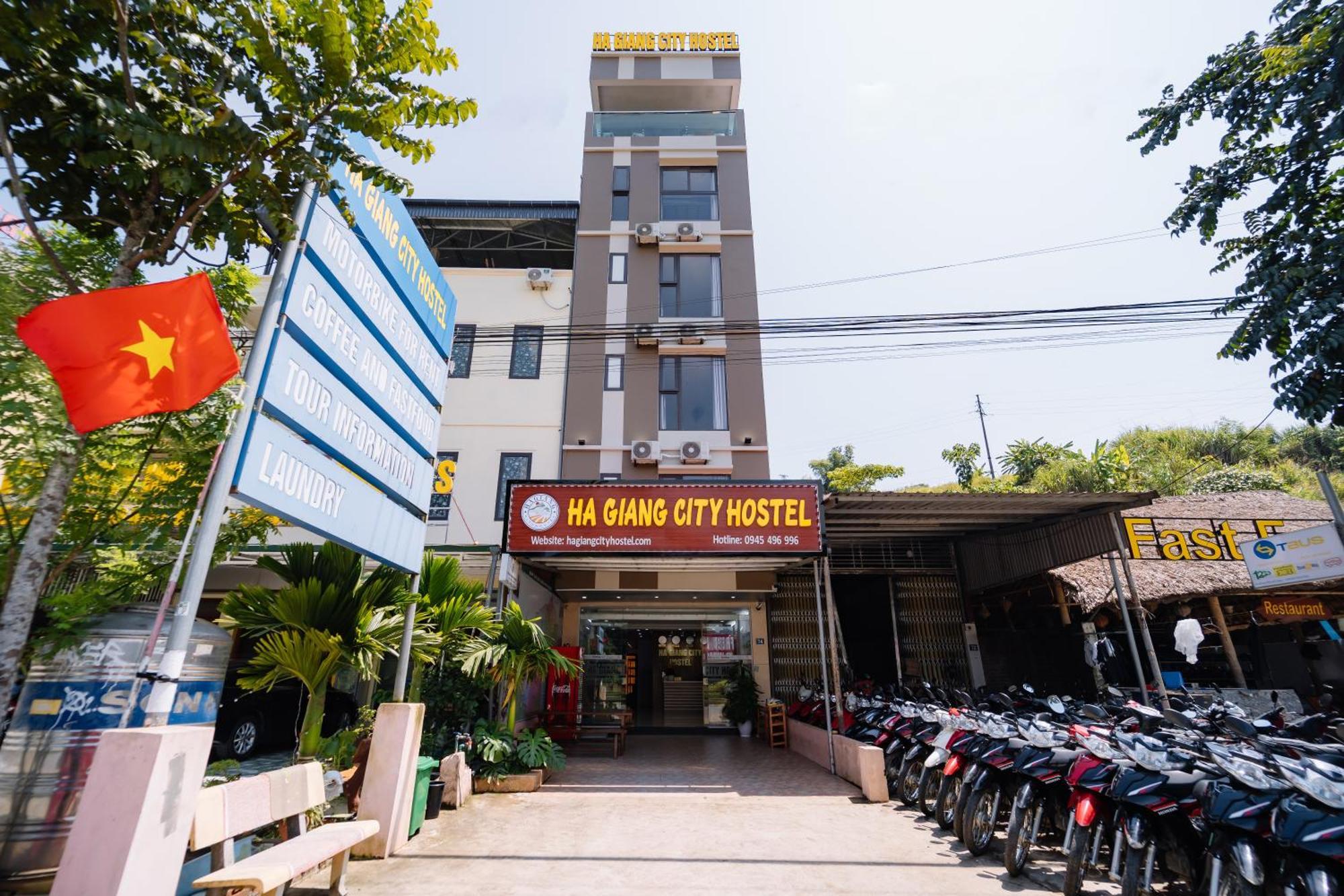 Ha Giang City Hostel מראה חיצוני תמונה