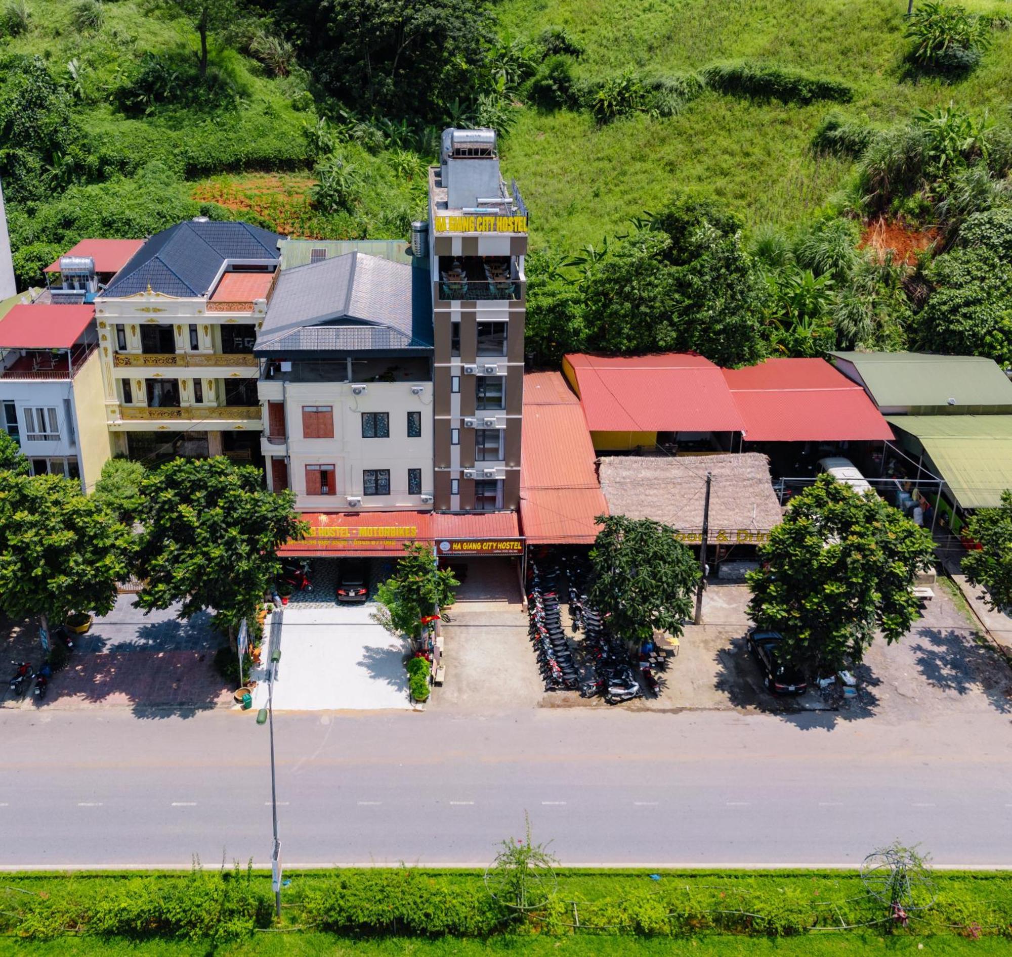 Ha Giang City Hostel מראה חיצוני תמונה